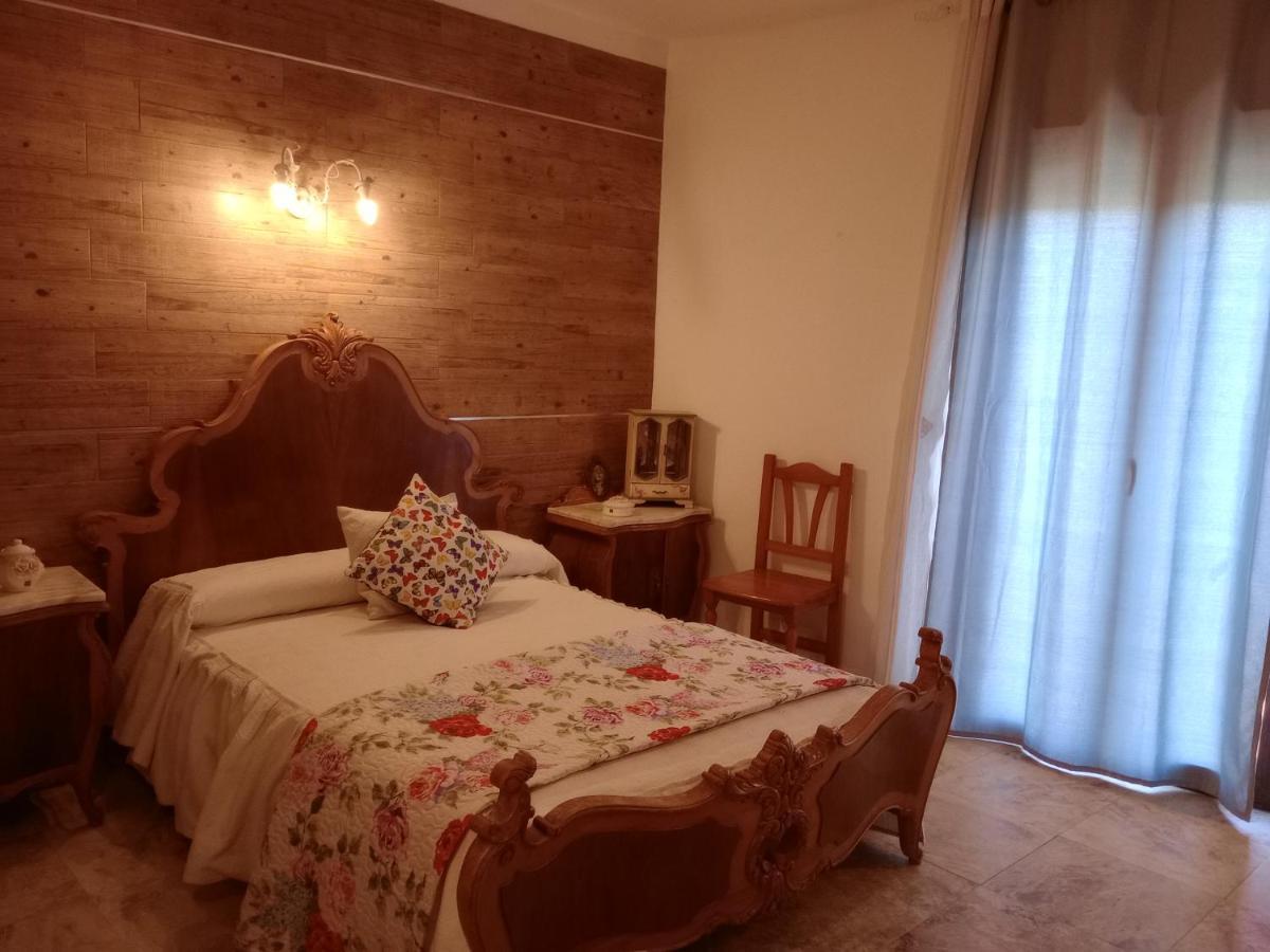 Cortijo Rural Molino El Tarahal Con Piscina Y Zonas Compartidas Экстерьер фото